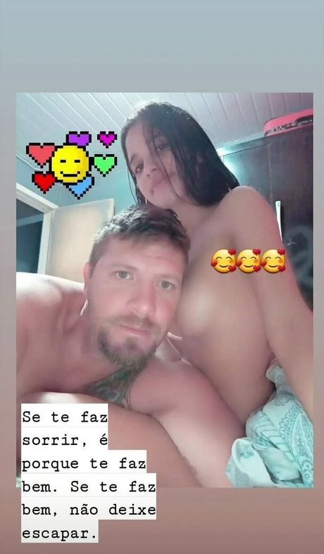 Lari Cogumelos nudes star photo