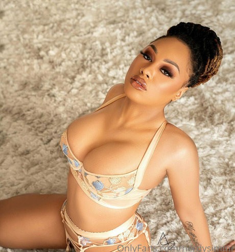 nerdysimmi top star img