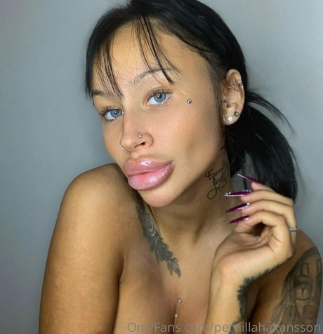 pernillahakansson star high quality photo