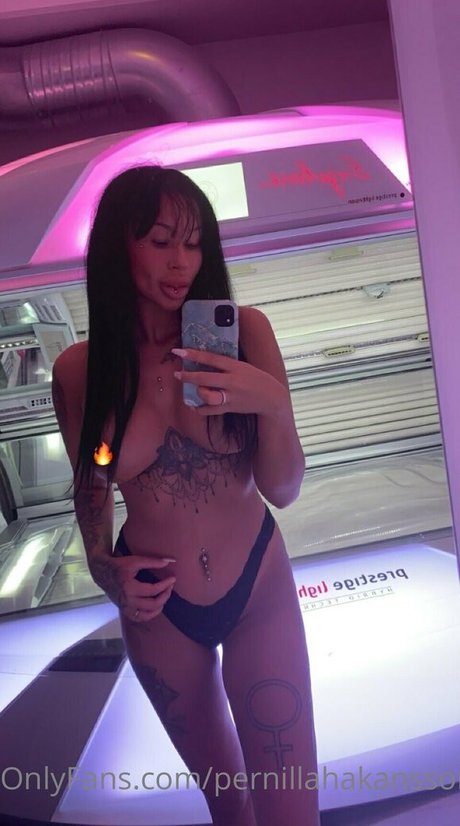 pernillahakansson model adult img