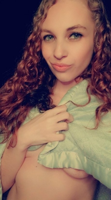 kansasgirl95free art actress photo