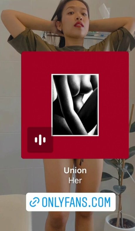 Aoy Chitchanok nude pornstar gallery