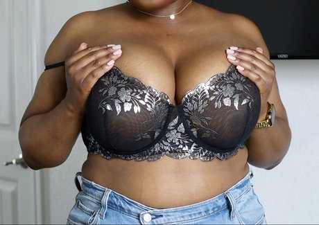 lingerieloungefree free pornstar pic