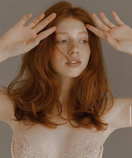 Zhenya foxxx xxx model photo