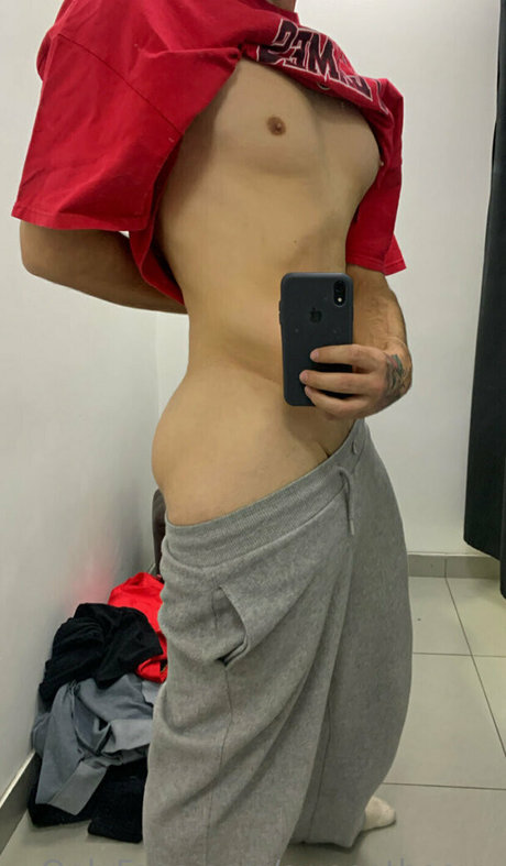 sweeetbooyy star nude photo