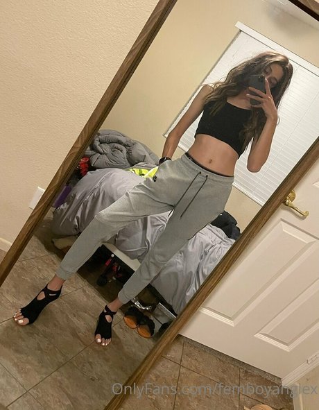 laneandangie high quality model images