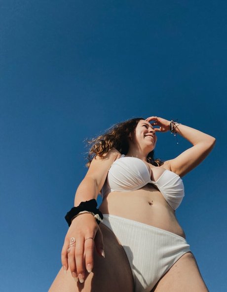 Abby C nude star photos