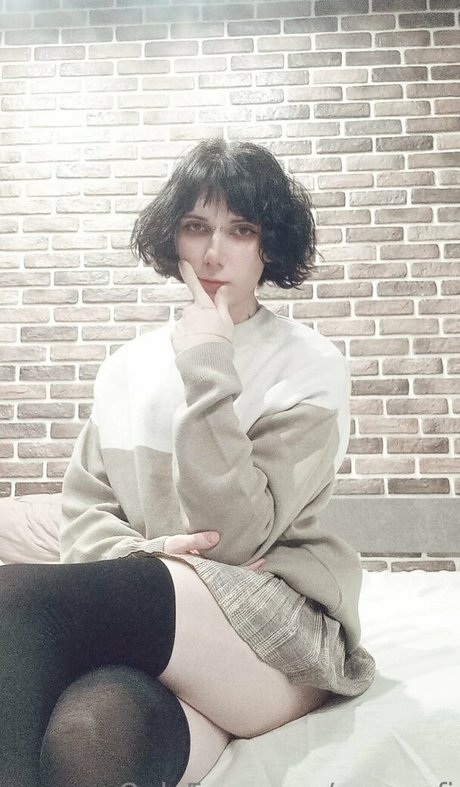 sonya fj pretty model pictures