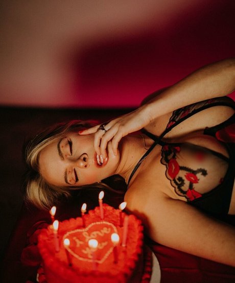 stellastevenss hot star gallery