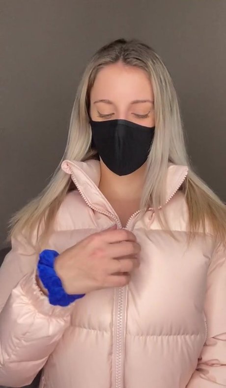 Kiera Young xxx pornstar galleries