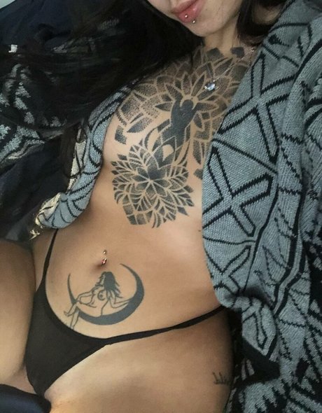 NiinaSweet pornstar archive