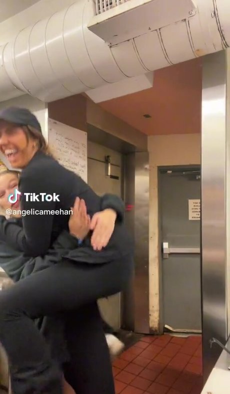 Angelica Meehan nude actress img