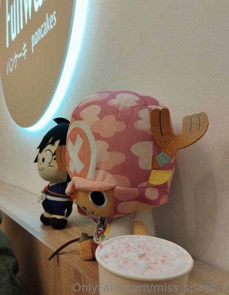 miss space x free star images