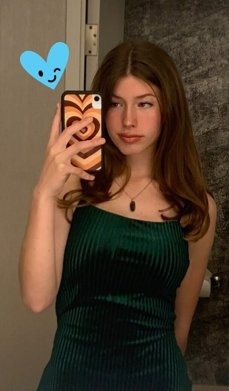 Angelina Grace erotic star picture