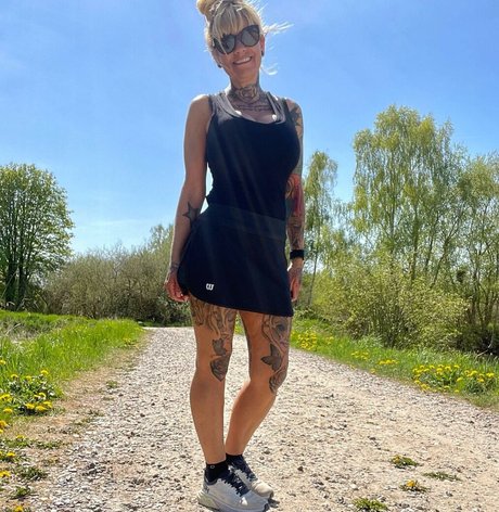 Winnie Nielsen beautiful pornstar pictures