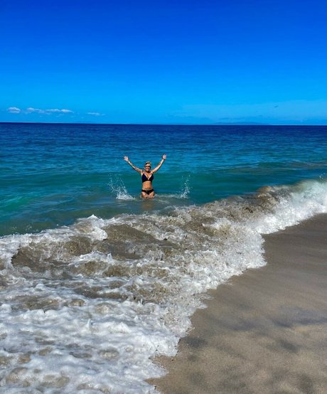 Winnie Nielsen high quality model image