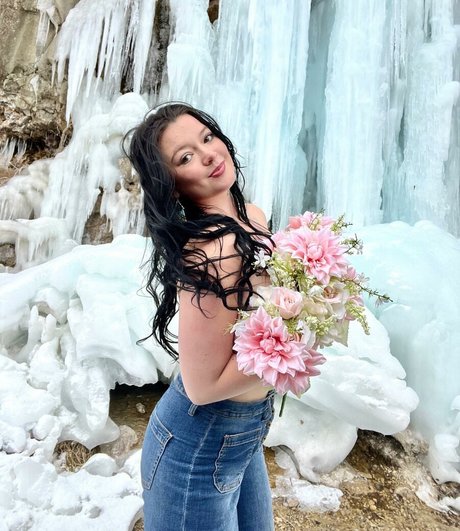 Marilee Golden exclusive model galleries