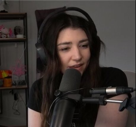 Wolfabelle free model pics