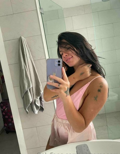 petite latina onlyfans sexy naked gallery