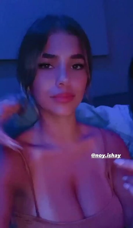 Eden Nimni naked model gallery