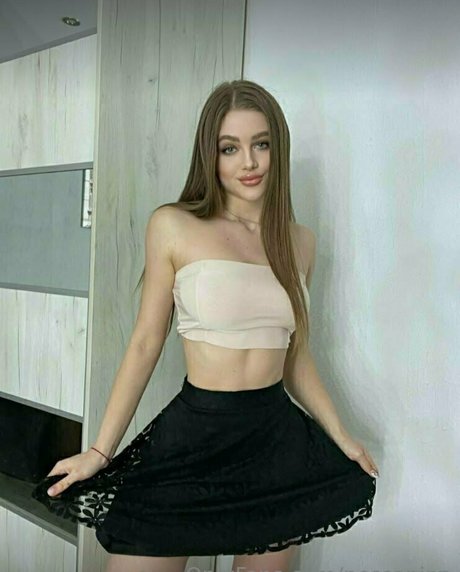 nessanina nice model gallery