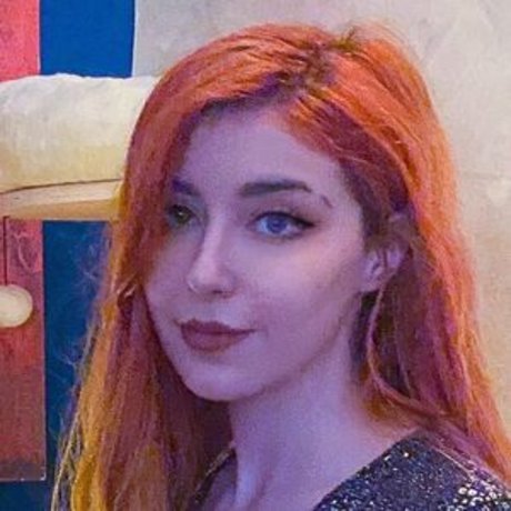 Anni The Duck beautiful star photos