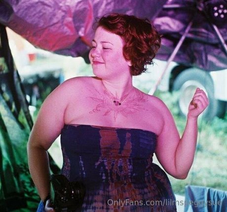 lilmspeggysue sexy pornstar images