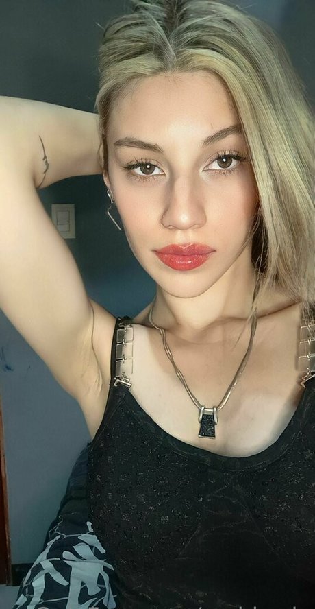 rushh vip model perfect pics