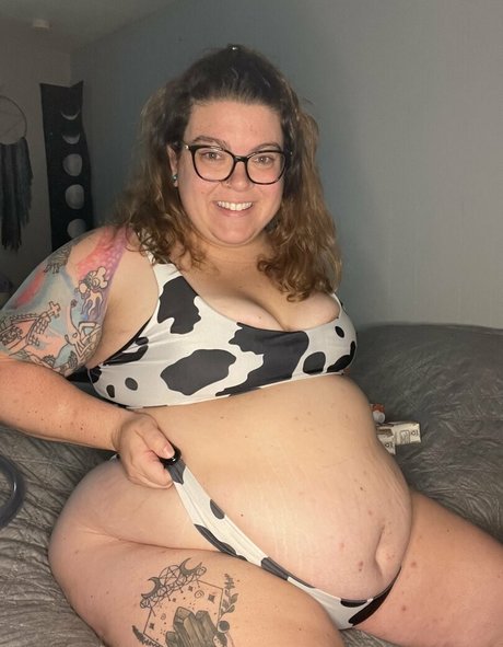 hela stoned bbw nude actress picture