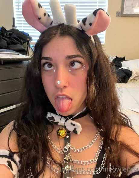 meowlenna top actress pics