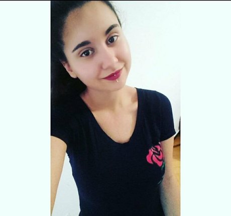 babyflorcita beautiful model photo