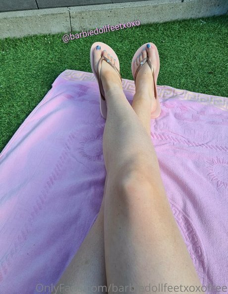 barbiedollfeetxoxofree perfect model photo
