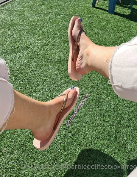 barbiedollfeetxoxofree hd model gallery