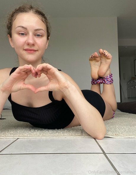 k flexiblefeet model nudes img