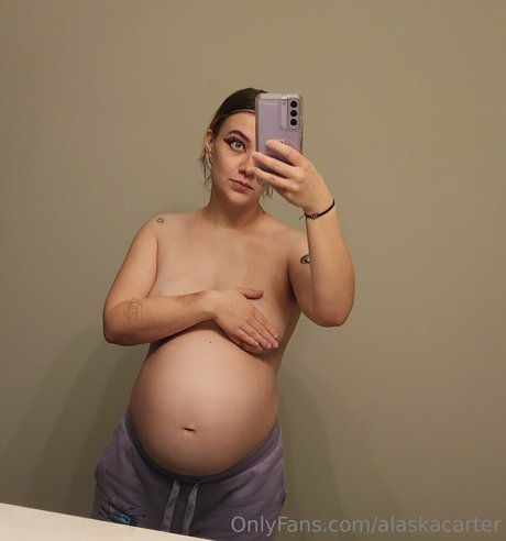 alaskacarter naked star pic