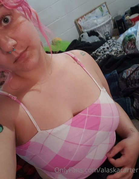 alaskacarter pornstar naked image