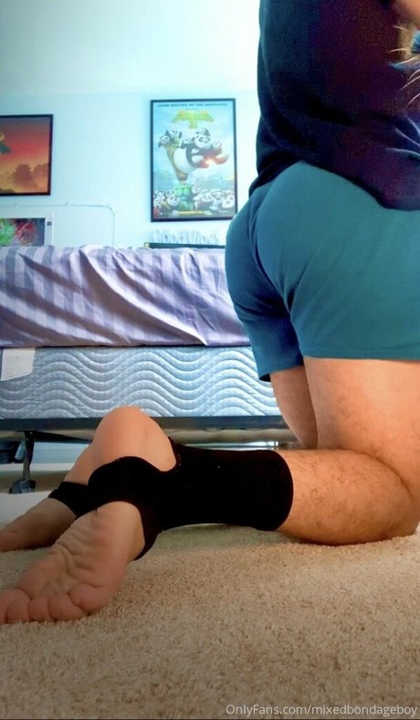 mixedbondageboy model free pic