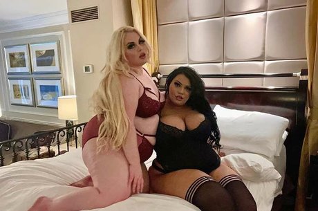 Aspasia perfect model image