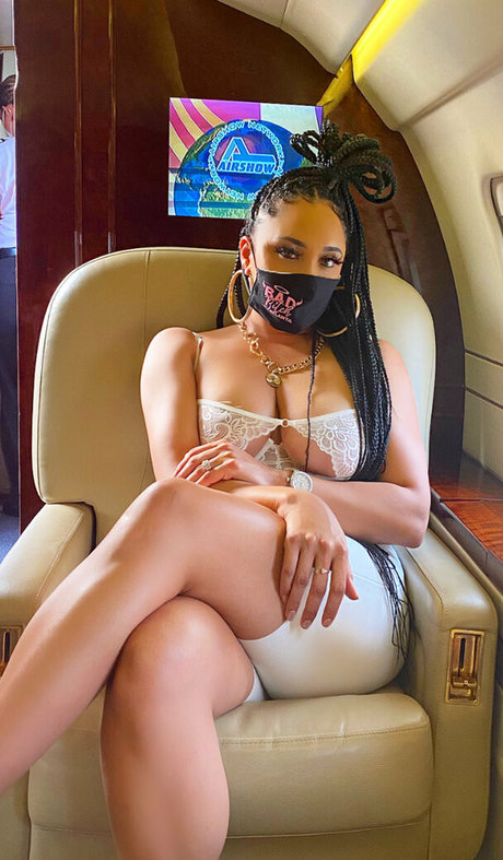 natalienunn top pornstar photos