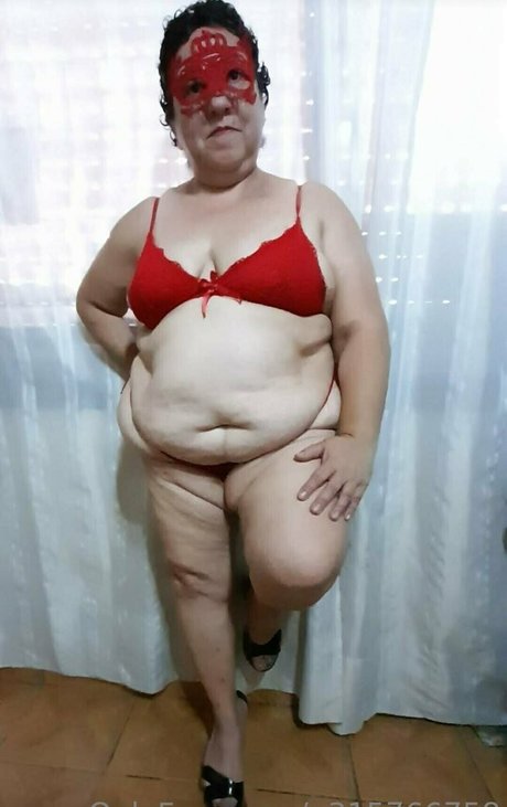 lainsatiable adult model pics