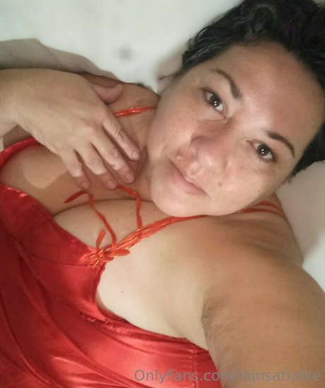 lainsatiable Profile pic