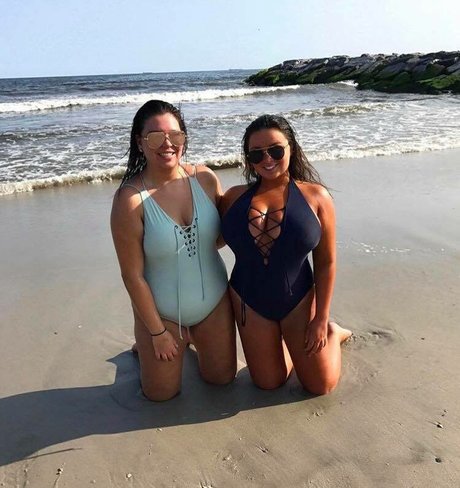 Jenn M pornstar pretty pictures