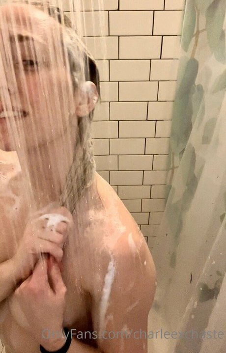 charleexchaste free model gallery