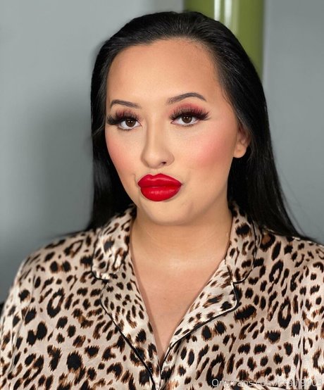 ccalii9403 xxx star pictures