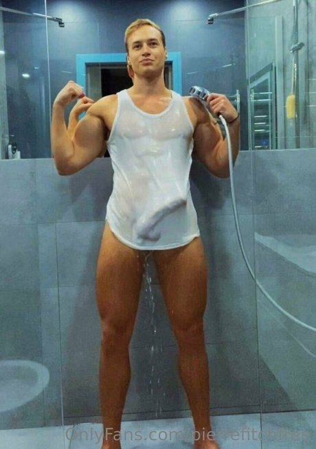 pierrefitchfree top model pic