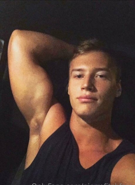 pierrefitchfree nude model images