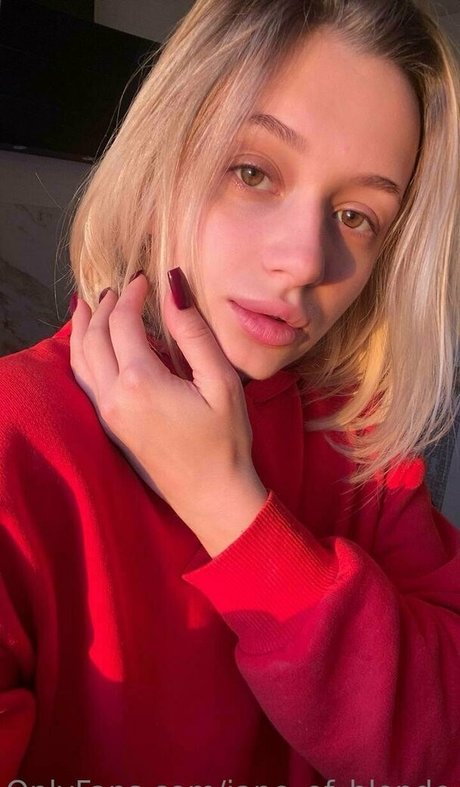 jane of blonde exclusive pornstar pic