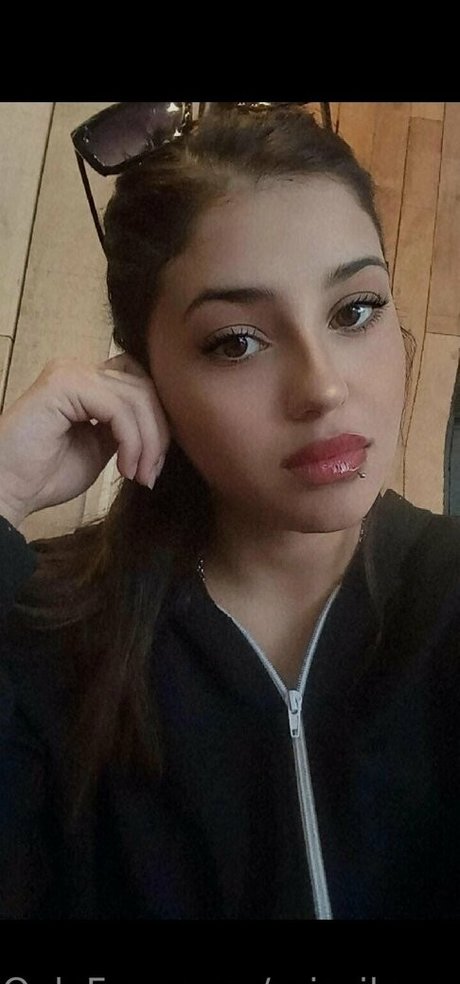 prisuarezx star exclusive pics