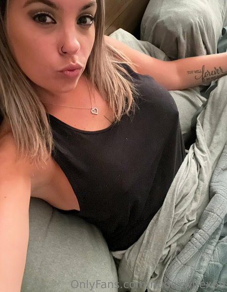 nudexwifex69 model xxx photos