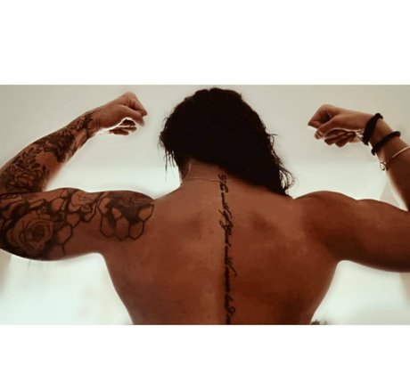 demigod jansevanrensburg perfect model img